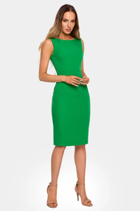 Zielona sukienka ołówkowa z łańcuszkiem na plecach