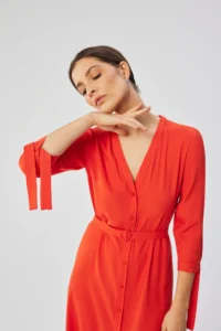 SUKIENKA MIDI Z WIĄZANYMI MANKIETAMI